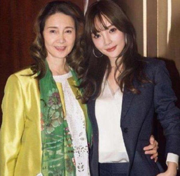 Hóa ra Ảnh hậu trẻ nhất Kim Mã lấy Giả Nãi Lượng là vì bị bố mẹ ép buộc-5