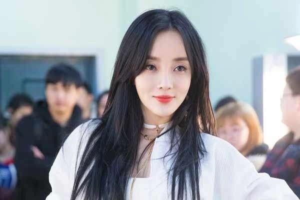 Hóa ra Ảnh hậu trẻ nhất Kim Mã lấy Giả Nãi Lượng là vì bị bố mẹ ép buộc-7