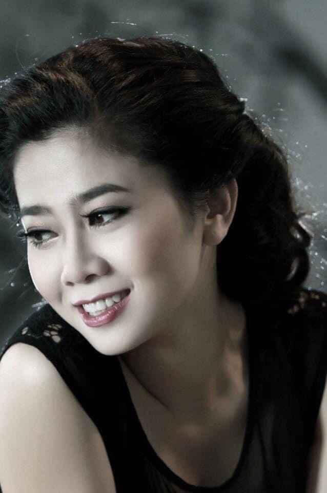 Midu nghẹn ngào nói lời tiễn biệt đàn chị Mai Phương: Đời người thật quá ngắn-4