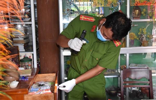 Hung thủ giết trụ trì chùa Quảng Ân khai cướp 750 triệu đồng-1