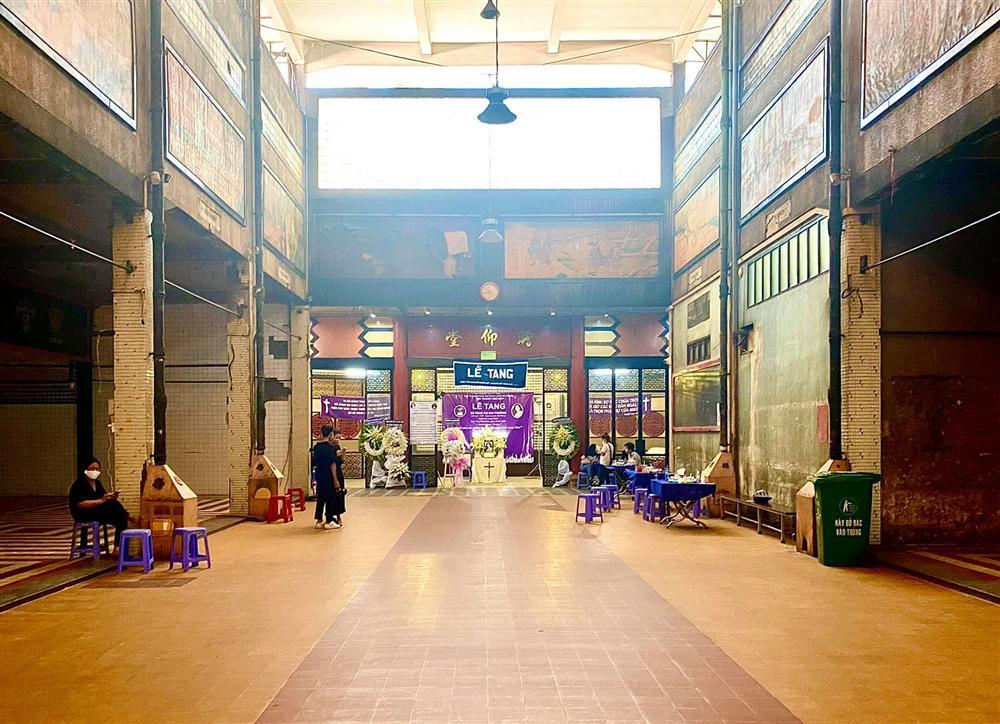 Tang lễ màu trắng của cố diễn viên Mai Phương diễn ra trong không khí riêng tư, kín đáo-2