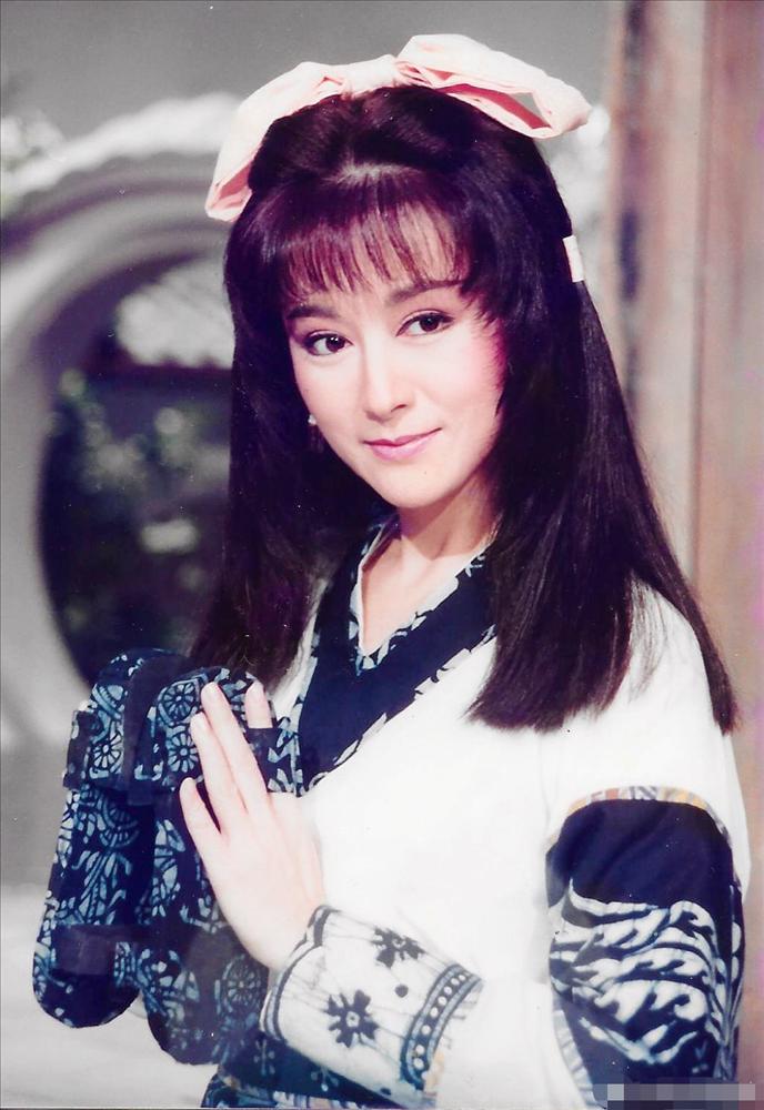 Tiểu long nữ đẹp nhất màn ảnh: bị chồng phản bội, làm lại sự nghiệp từ 2 bàn tay trắng, nhan sắc trẻ trung ở tuổi 71-4