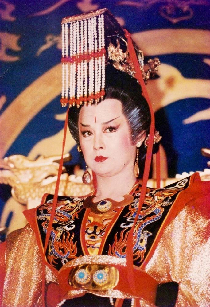 Tiểu long nữ đẹp nhất màn ảnh: bị chồng phản bội, làm lại sự nghiệp từ 2 bàn tay trắng, nhan sắc trẻ trung ở tuổi 71-6