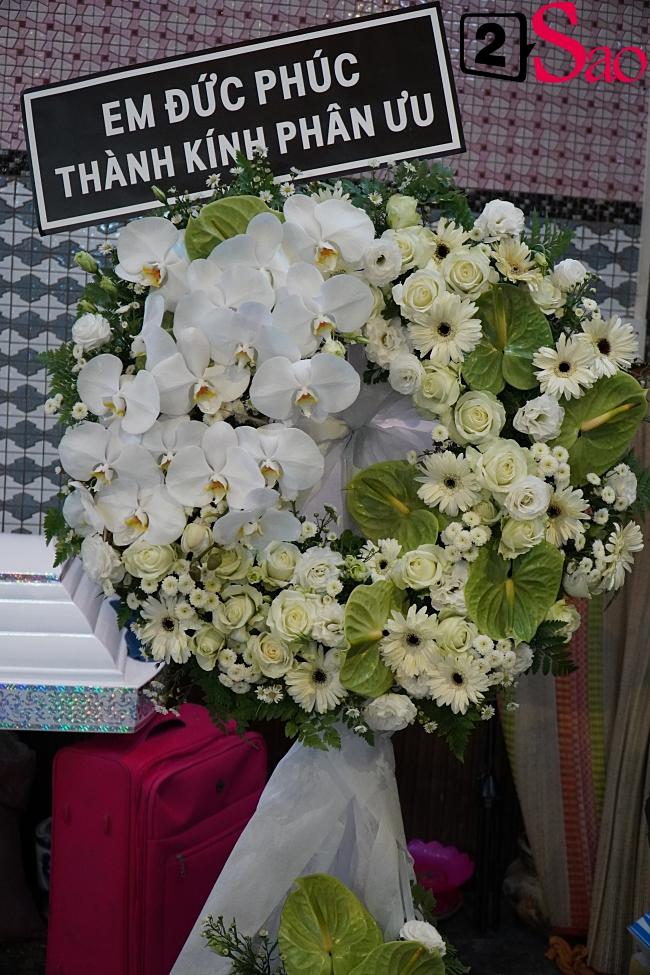 Nhã Phương nước mắt giàn giụa trước linh cữu Mai Phương-9