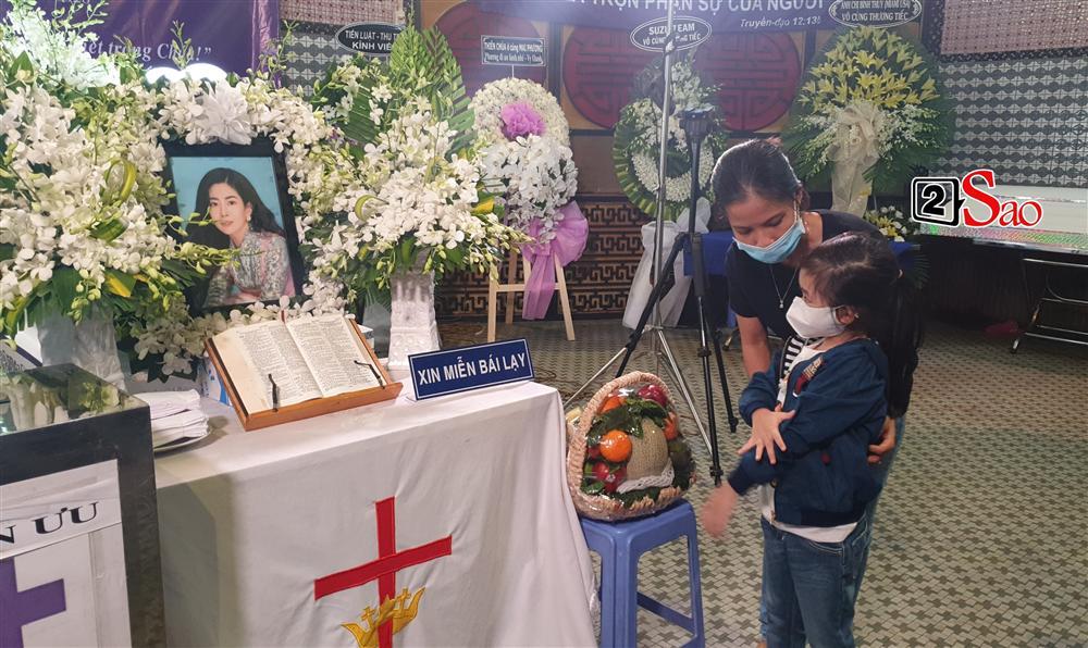 Mẹ Mai Phương: Tôi buồn vì Phùng Ngọc Huy không về-4