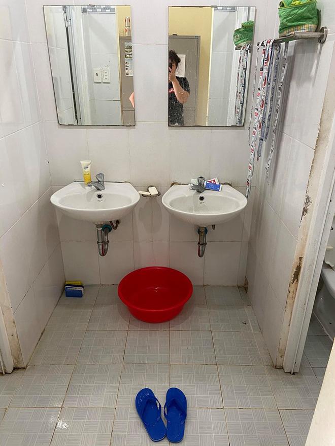 Du học sinh Đài Loan dọn KTX cách ly sạch tinh tươm, dân mạng đồng loạt thả tim cổ vũ hành vi đẹp-4