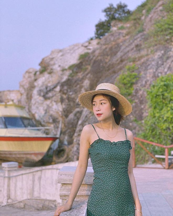 Vợ Văn Đức lần đầu khoe bụng bầu, được khen ngày càng mặn mà-2