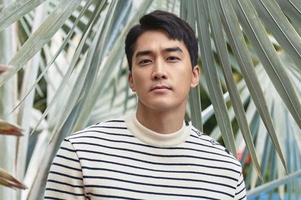 Song Seung Hun - hoàng tử của ‘Trái tim mùa thu’ đã hết thời?-4