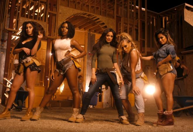 Work From Home được tìm nghe lại giữa mùa dịch-1