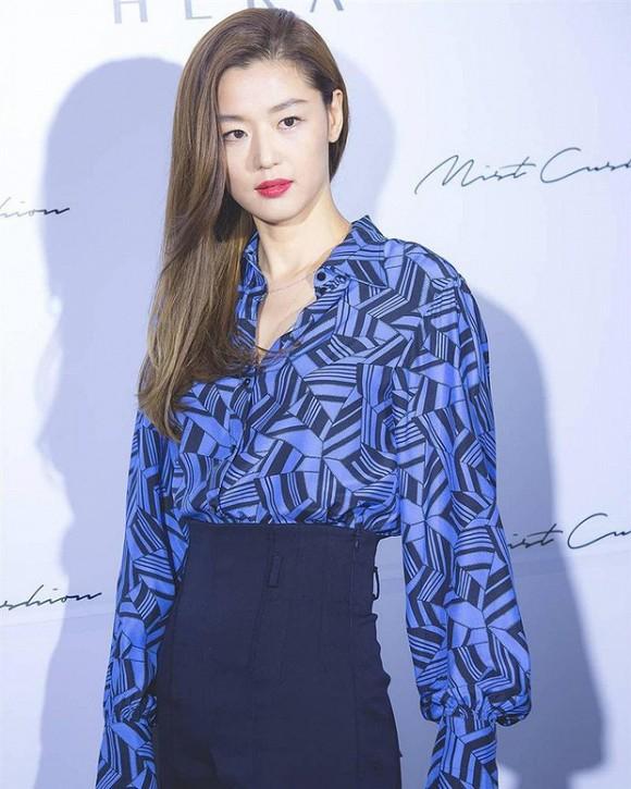 Để Park Seo Joon nên duyên với mợ chảnh Jeon Ji Hyun, cha đẻ Hậu duệ Mặt trời mạnh tay đầu tư 612 tỷ cho phim mới-3