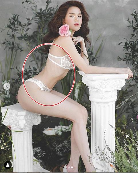 Ngọc Trinh gầy đáng báo động: Loạt xương sườn lộ ra như dao găm-3