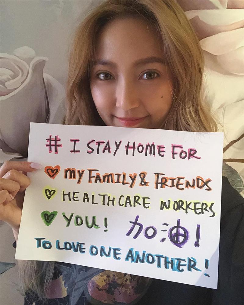 Châu Huệ Mẫn, Trịnh Tú Văn lan tỏa thông điệp hãy ở nhà vì dịch Covid-19-7