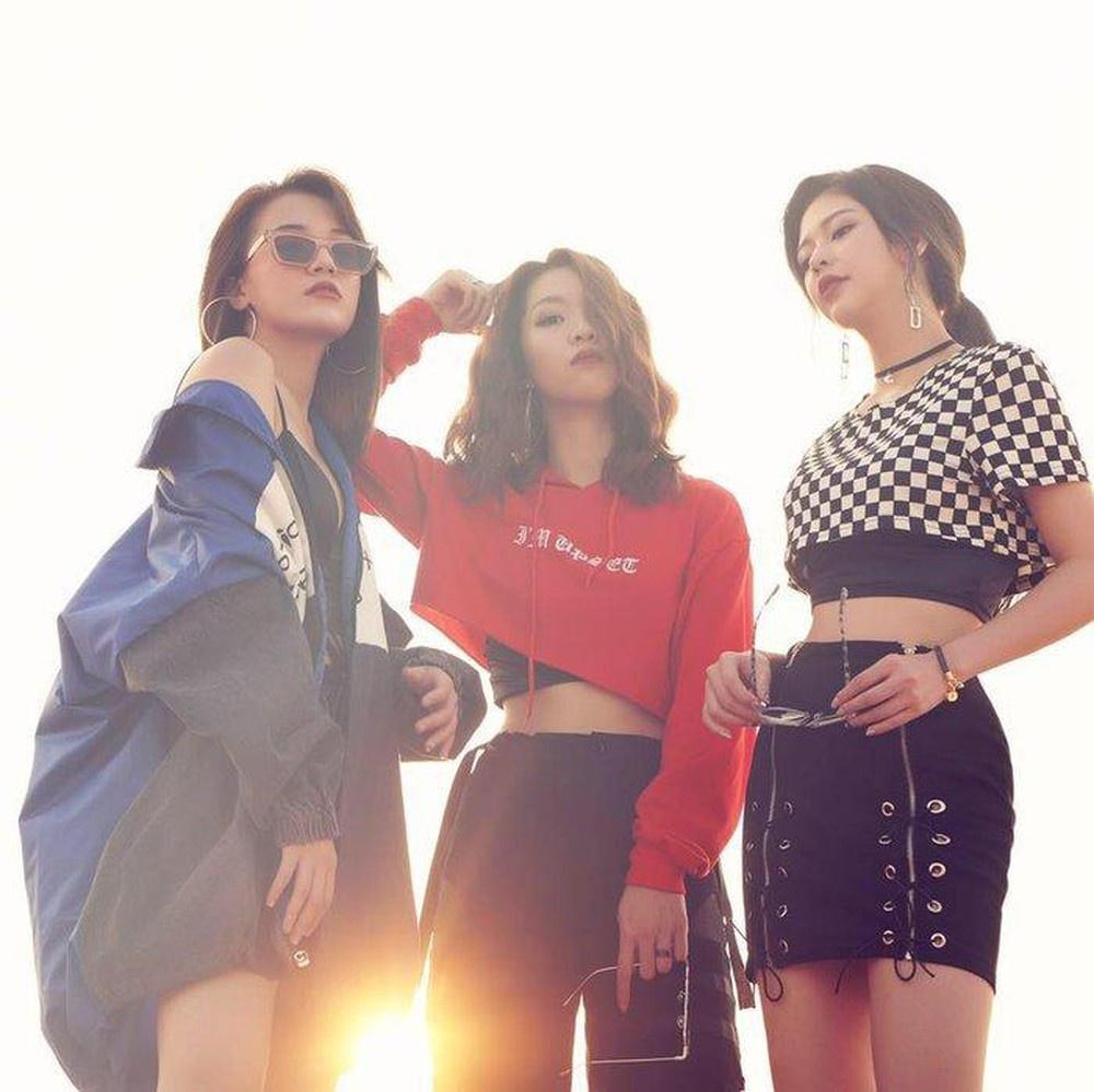 Nhóm nhạc nữ sexy bậc nhất Vpop ra sao sau khi tan rã?-3