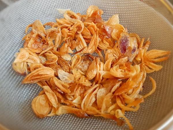 Chị em dạy nhau cách phi hành giòn tan cực ngon bằng lò vi sóng làm xôn xao mạng xã hội-2