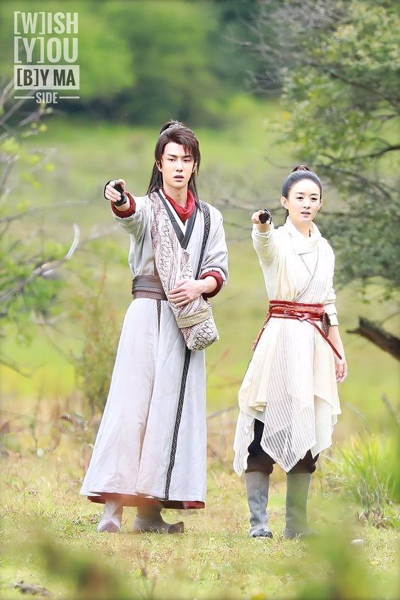 Triệu Lệ Dĩnh, Địch Lệ Nhiệt Ba, Dương Mịch xinh đẹp đến mấy vẫn bị chê già hơn bạn diễn-2