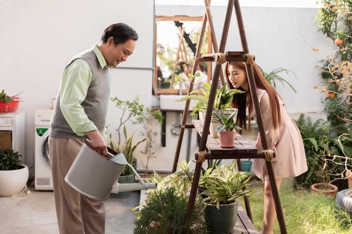 Nghe ngay 2 ca khúc vừa cũ vừa mới về phong trào chống dịch COVID-19, có hẳn 1 bài Bộ Y Tế gửi gắm-2