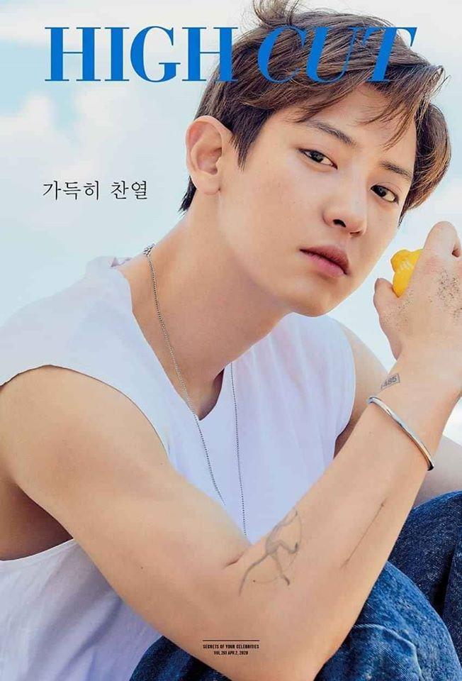 EXO Chanyeol trên bìa tạp chí Highcut tháng 4. Bộ ảnh được chụp tại Bali.