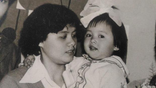 MC nổi tiếng VTV làm nhiều người xúc động khi gửi tâm thư tới mẹ giữa dịch Covid-19-2