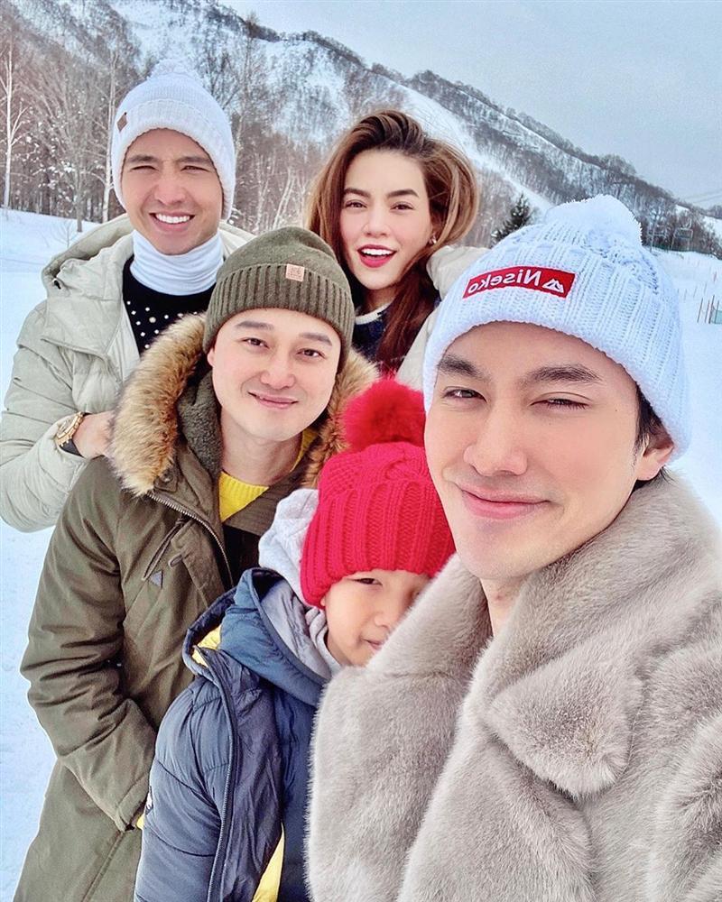 Lý Quí Khánh bất ngờ đăng ảnh chung bước cùng Quang Vinh - người tình 14 năm tin đồn-1