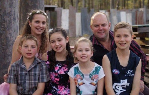 Từng làm phù dâu cho bạn thân, đến lượt cô gái kết hôn danh tính chú rể lại gây sốc-7