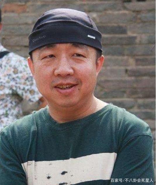 Phiên bản nâng cấp của Angela Baby: Lấy chồng kém sắc, gương mặt thẩm mỹ khác lạ ở tuổi 40-7