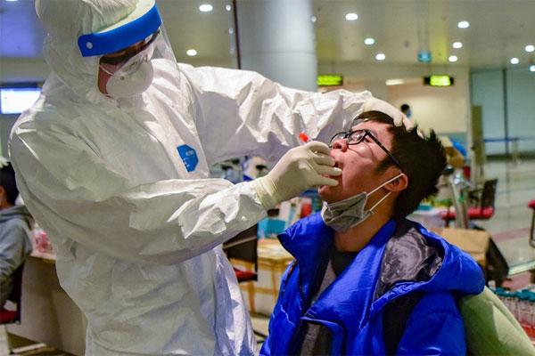 Bé trai 11 tuổi nhiễm Covid -19 ở Hải Dương khỏi bệnh-2