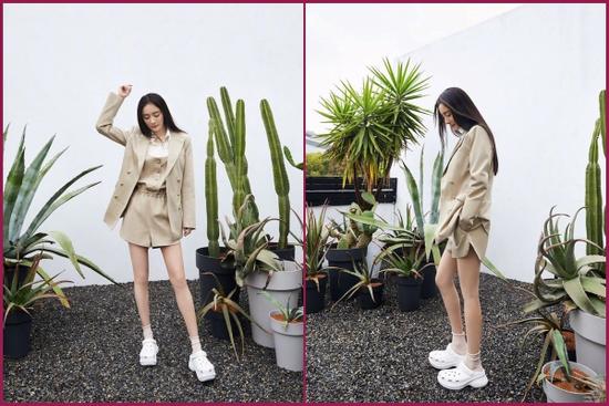 Dương Mịch mặc style 'lạ', khoe chân thon dài sau thời gian tránh dịch