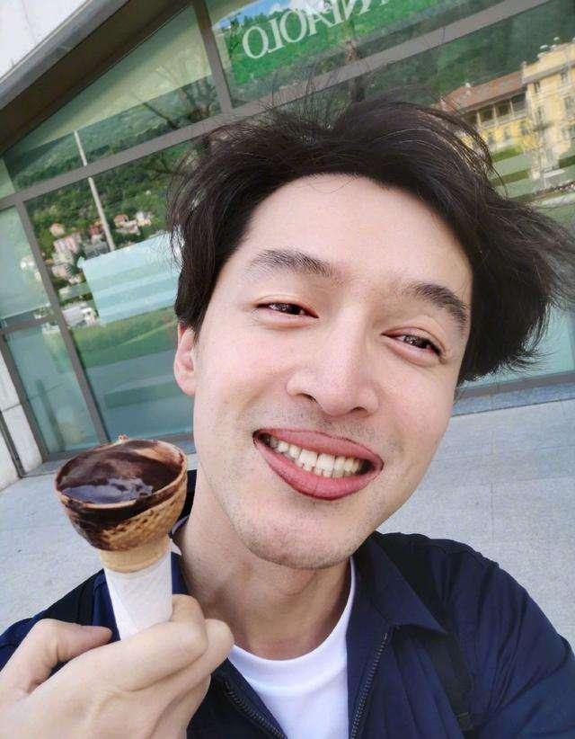 Khi các sao Hoa ngữ tự dìm hàng chính mình với loạt ảnh tự sướng khó đỡ-6