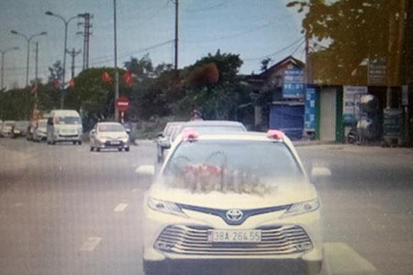 Đoàn xe rước dâu ở Hà Tĩnh giữa dịch: PGĐ bệnh viện nói khách không vào nhà-2