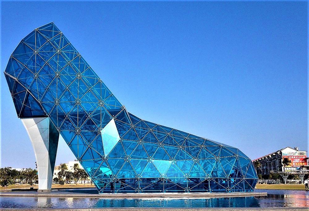 Những tòa nhà ấn tượng nhất châu Á-1