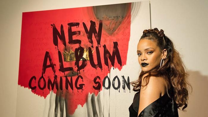 Rihanna: Tôi đang nỗ lực để hoàn thành album R9-5