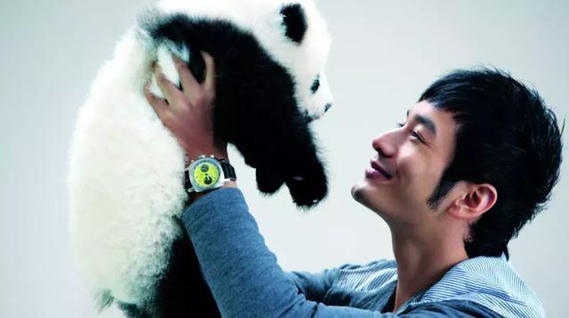 Huỳnh Hiểu Minh dùng phần lớn gia tài triệu USD làm gì?-5