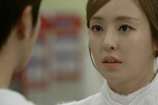 Vừa ly hôn chồng lấy ngay cô giúp việc, thân thế của cô ta khiến tôi giật mình