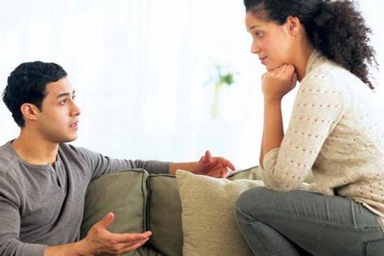 Đàn ông ngoại tình rất hay nói với vợ câu này khi về nhà