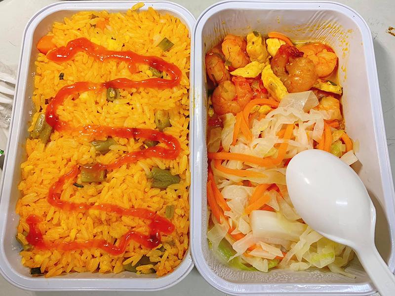 Cận cảnh cơm cách li: Đảm bảo dinh dưỡng, đẹp mắt lại đáng yêu hết sẩy-7