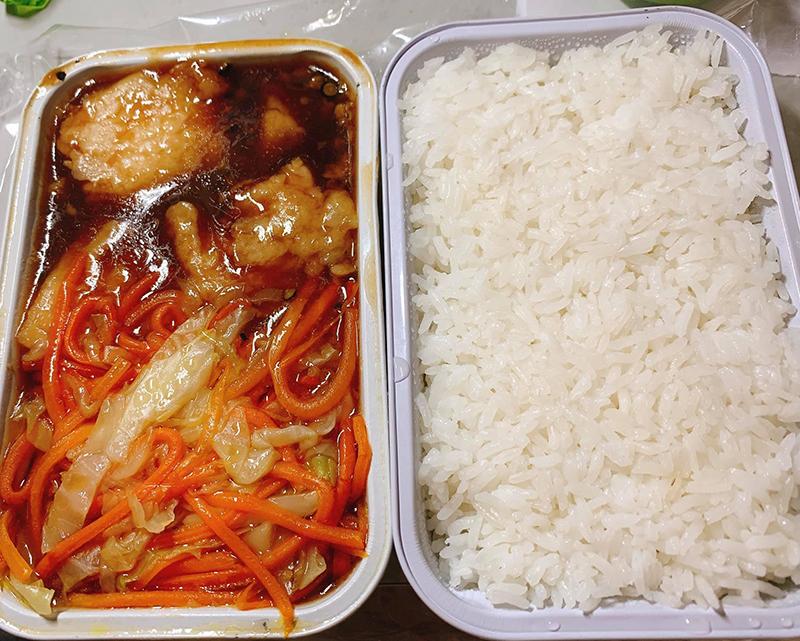 Cận cảnh cơm cách li: Đảm bảo dinh dưỡng, đẹp mắt lại đáng yêu hết sẩy-9