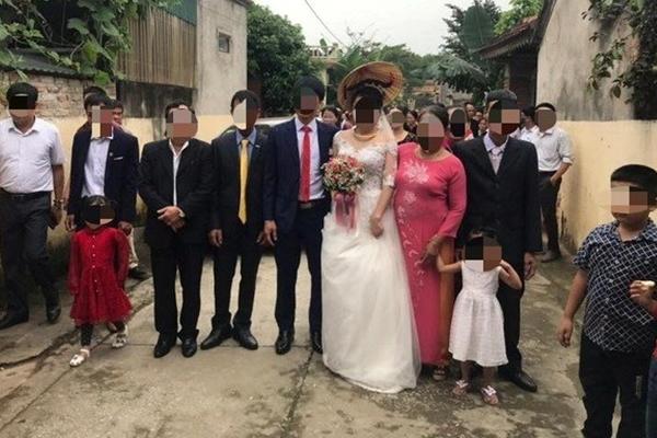 Nữ y tá bị cắn rách mặt khi ngăn cản bệnh nhân nhiễm COVID-19 trốn cách ly-4