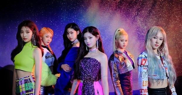 Yehua Entertainment xác nhận staff dương tính Covid-19, fan như ngồi trên đống lửa lo lắng cho tình trạng EVERGLOW-2