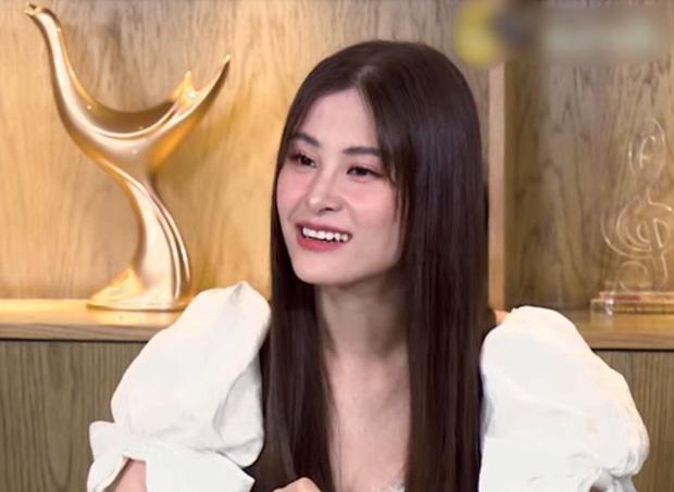 Xuất hiện với gương mặt khác lạ, Đông Nhi dính nghi vấn sửa mũi-2