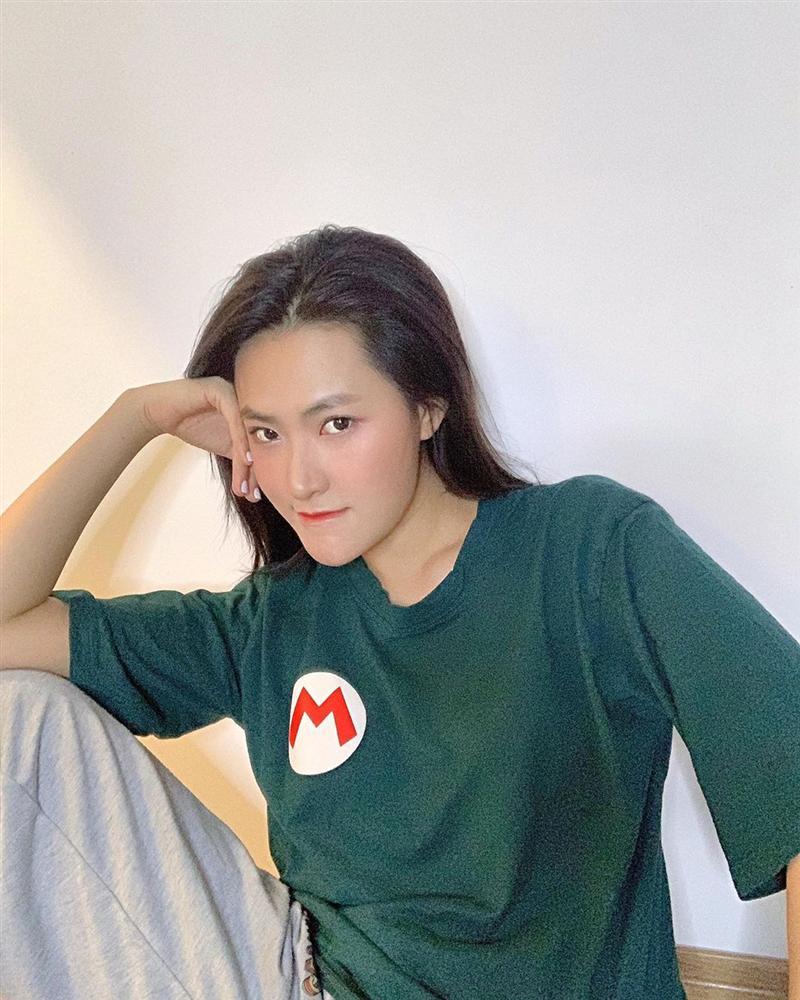 An Nguy tái xuất hack tuổi với áo hoodie - Decao giảm 7 kg sau chia tay Châu Bùi-5