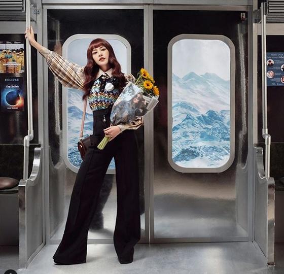 An Nguy tái xuất hack tuổi với áo hoodie - Decao giảm 7 kg sau chia tay Châu Bùi-8