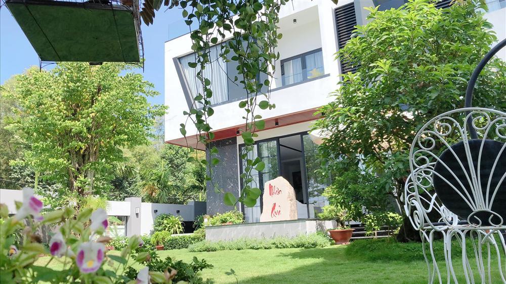 Cuộc sống của Quốc Trường trong biệt thự 25 tỷ, được dùng để quay Về nhà đi con phần 2-13