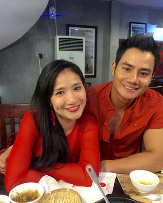 MC Cát Tường đăng ảnh khoe mặt mộc - làn da tuổi trung niên chị em ao ước-2