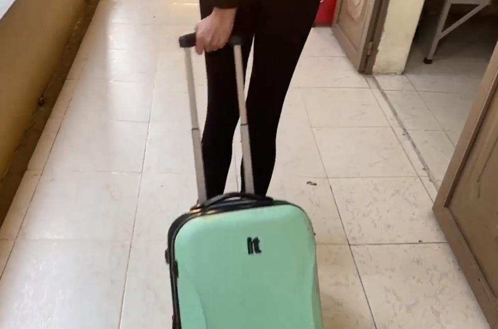 Võ Hoàng Yến chính thức rời khu cách ly, làm clip đánh giá và loại drama hệt cuộc thi Next Top-5