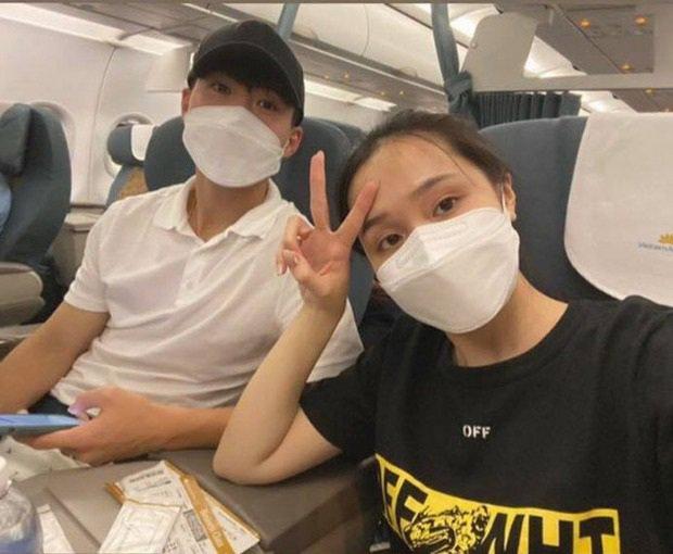 Từ ngày lấy Duy Mạnh làm chồng, Quỳnh Anh hiếm khi khoe hàng hiệu xa xỉ như xưa-12