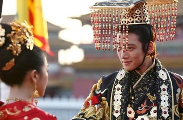 Những ông vua, thái tử khiến phái đẹp mê mẩn của truyền hình Hàn Quốc-4