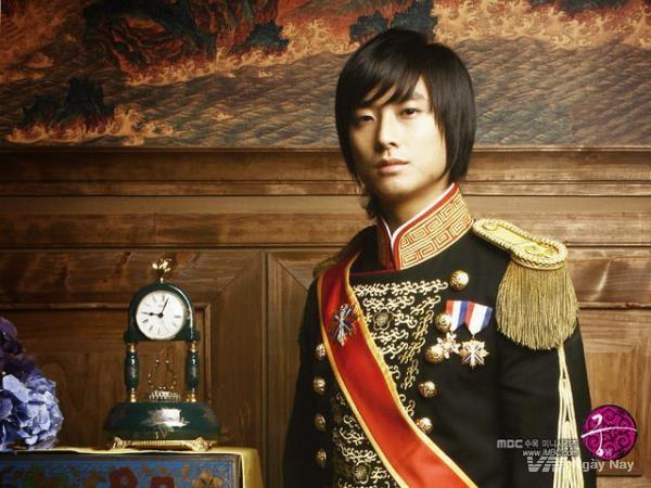 Những ông vua, thái tử khiến phái đẹp mê mẩn của truyền hình Hàn Quốc-12