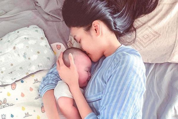 10 khoảnh khắc khoe body của Lan Khuê: Mẹ bỉm sữa mà tưởng model đang thời kỳ đỉnh cao-11