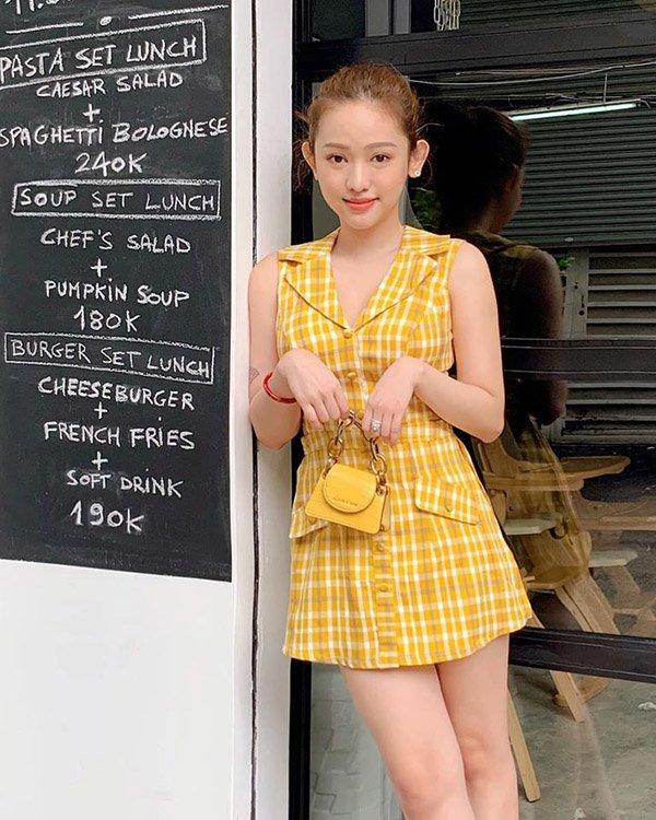 Hô to quyết tâm giảm cân, Thuý Vi mới ở nhà tránh dịch một thời gian đã lại phát tướng?-11