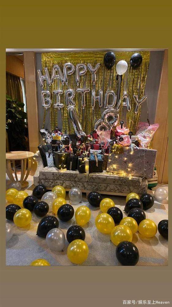 Đông Phương Bất Bại Trần Kiều Ân đón sinh nhật tuổi 41 cùng bạn trai kém tuổi-1